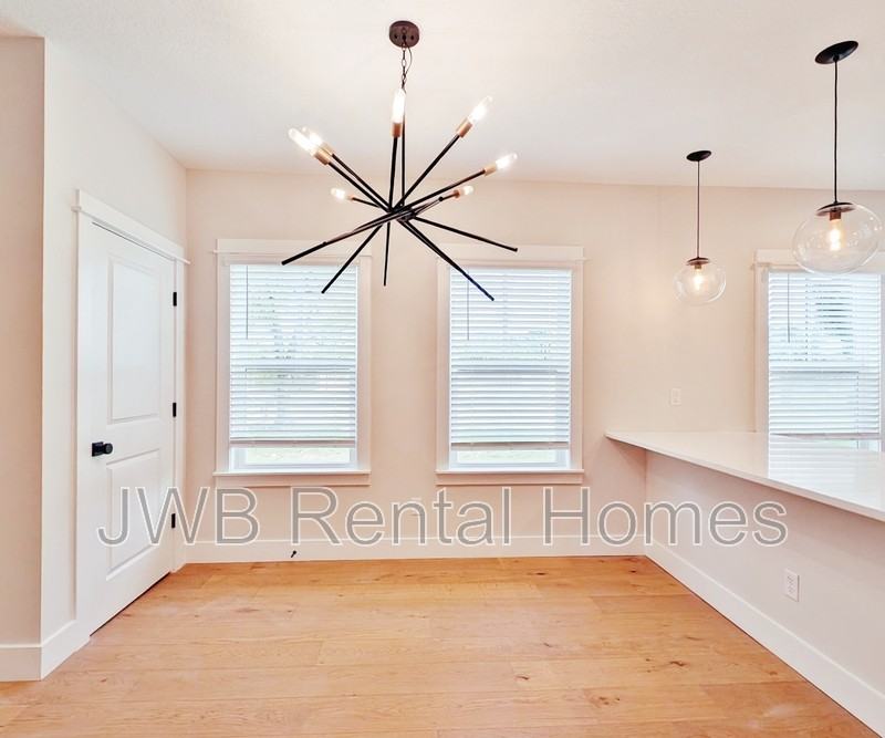 1739 N Market St #1 - Photo 4 of 12