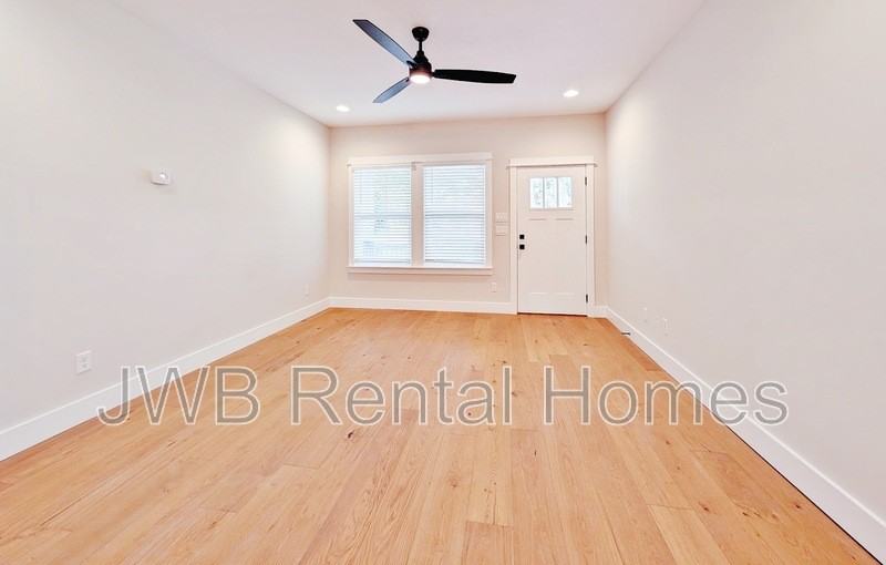 1739 N Market St #1 - Photo 6 of 12