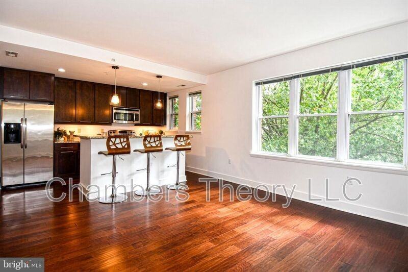 149 W St Nw #31 - Photo 4 of 29