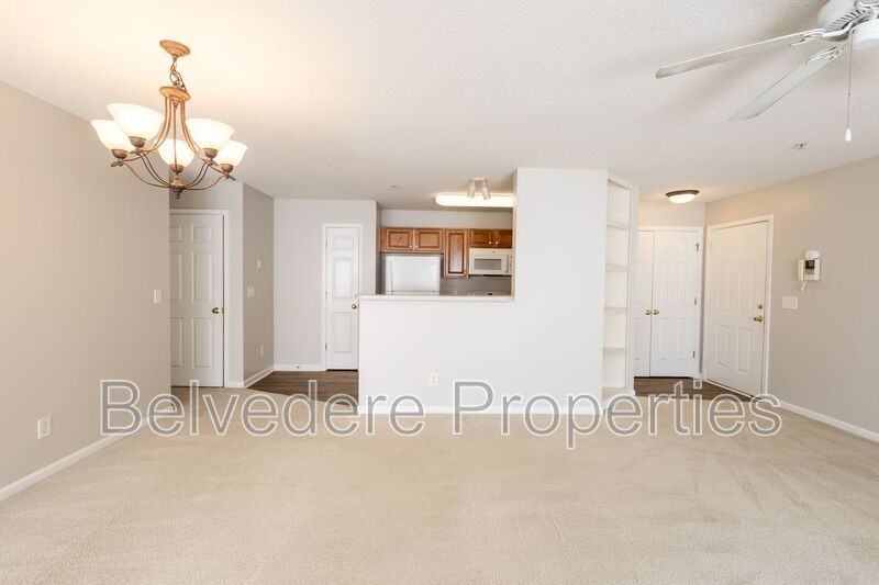 6121 Hedgecock Cir #2A - Photo 5 of 23