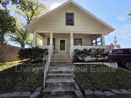 featured image of 1445 Plum St