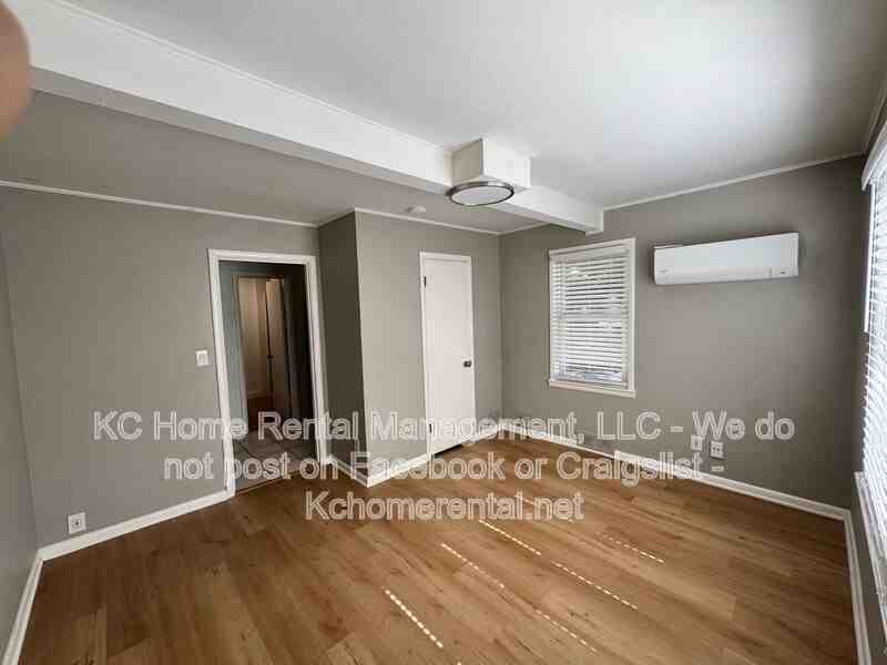4400 Ne 46th Ter Apt 1e - Photo 7 of 13