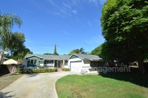 featured image of 4657 Dean Dr