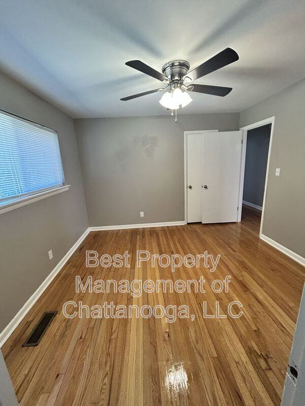 1205 John Ross Rd - Photo 6 of 12