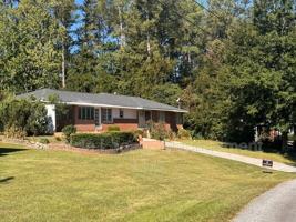 featured image of 116 Seminole Dr
