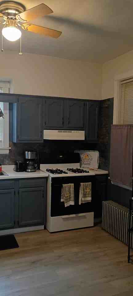 7634 S Aberdeen St #1 - Photo 2 of 5
