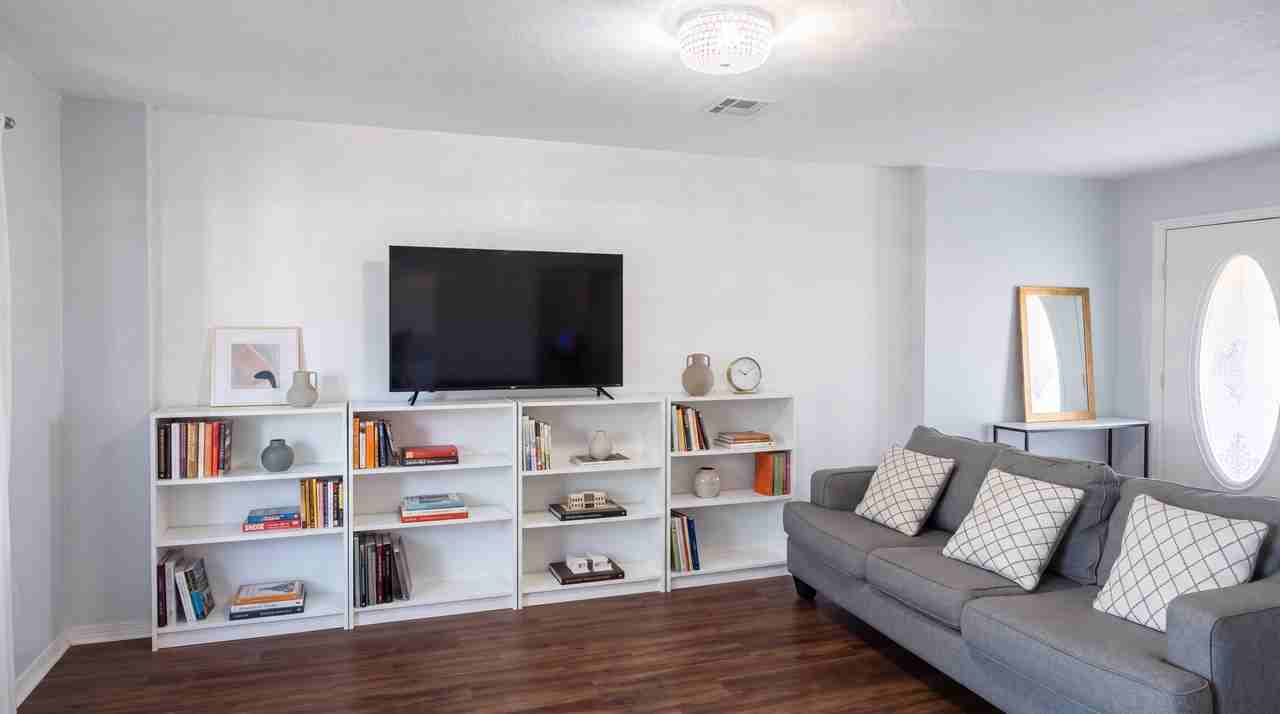 11910 E Vita Cir #NA - Photo 2 of 14