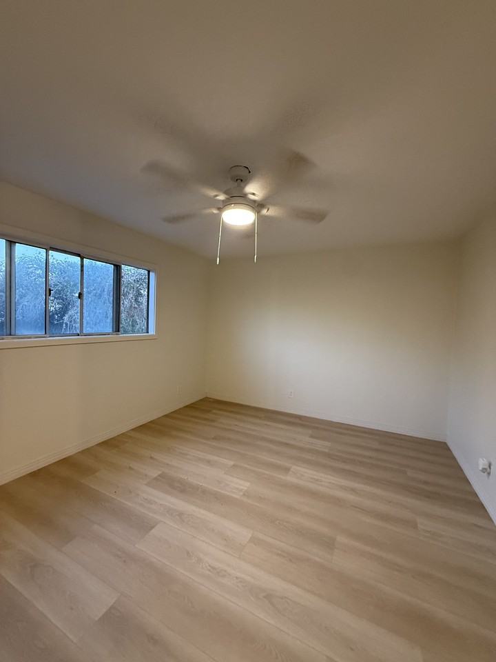 328 Crouch St #NA - Photo 7 of 8