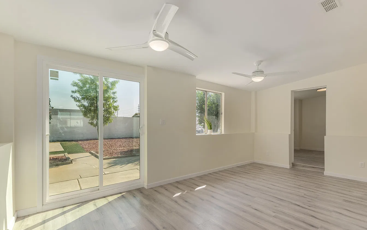 1017 W Villa Rita Dr #NA - Photo 7 of 24