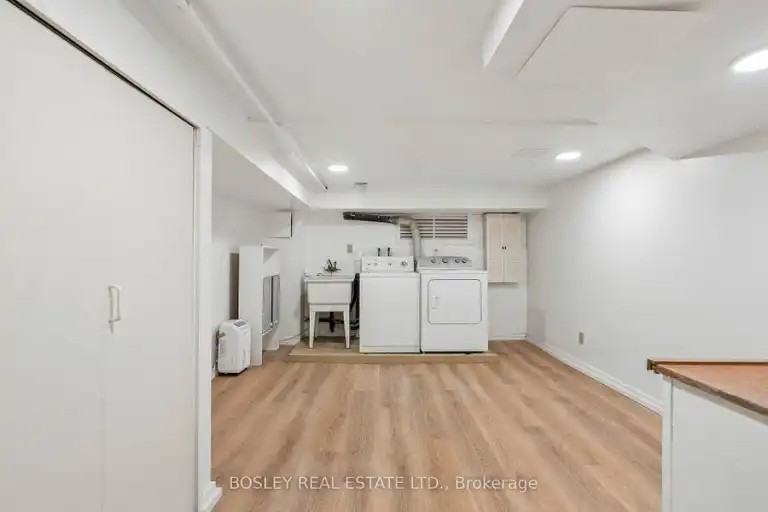 297 Sumach St #1 - Photo 4 of 22