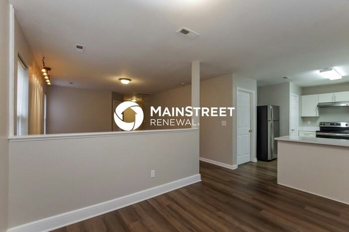 901 Doby Springs Dr - Photo 5 of 17