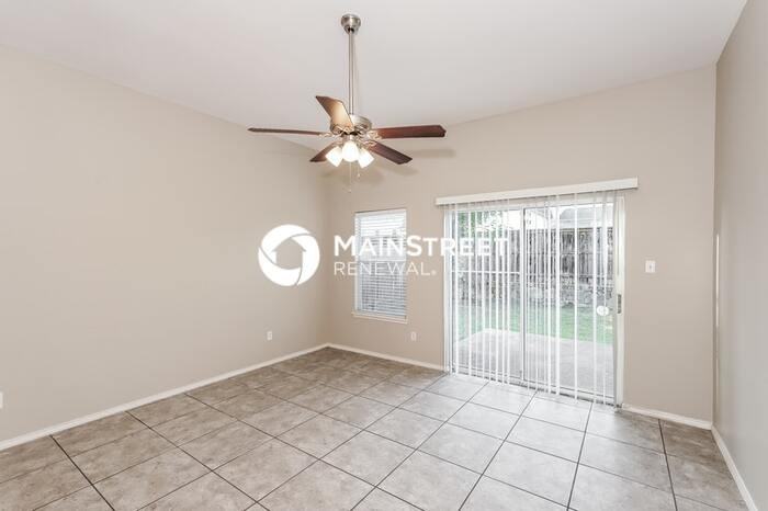 2923 Saint Bernard Dr - Photo 2 of 17
