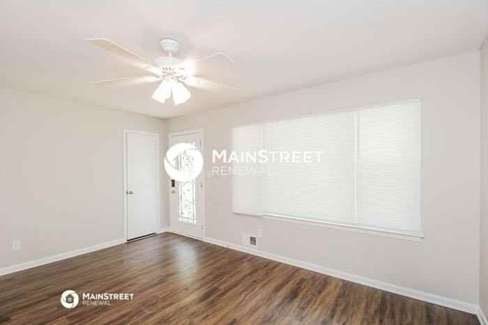 3801 Sharon Dr - Photo 4 of 16