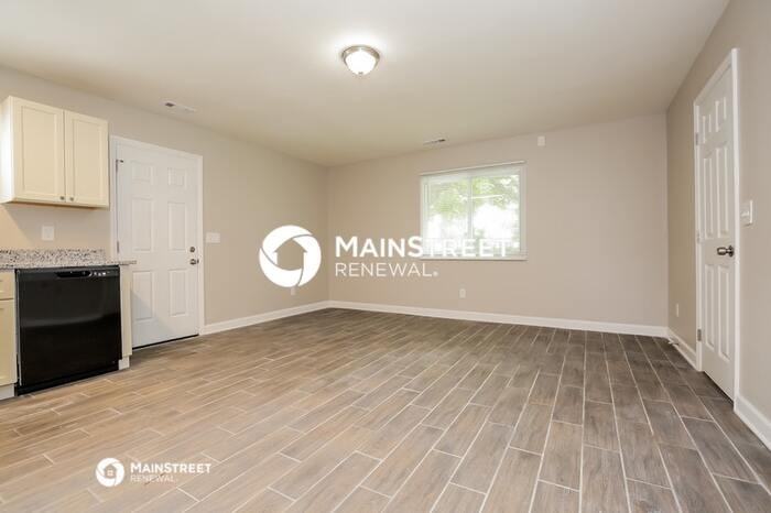 505 Tipperary Dr - Photo 5 of 16