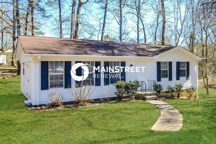 5019 Shady Grove Ln - Photo 3 of 16