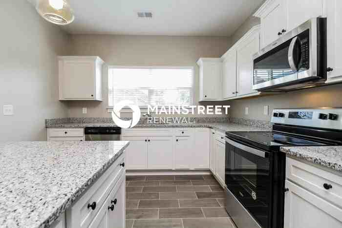 5347 Nancy Seward Dr - Photo 7 of 17