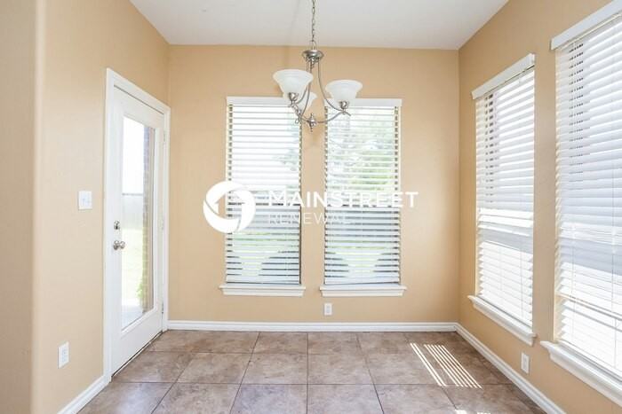 612 Vickery Ave - Photo 6 of 16
