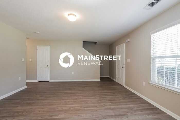 6216 Summerour Pl - Photo 2 of 17