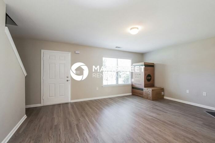6216 Summerour Pl - Photo 4 of 17