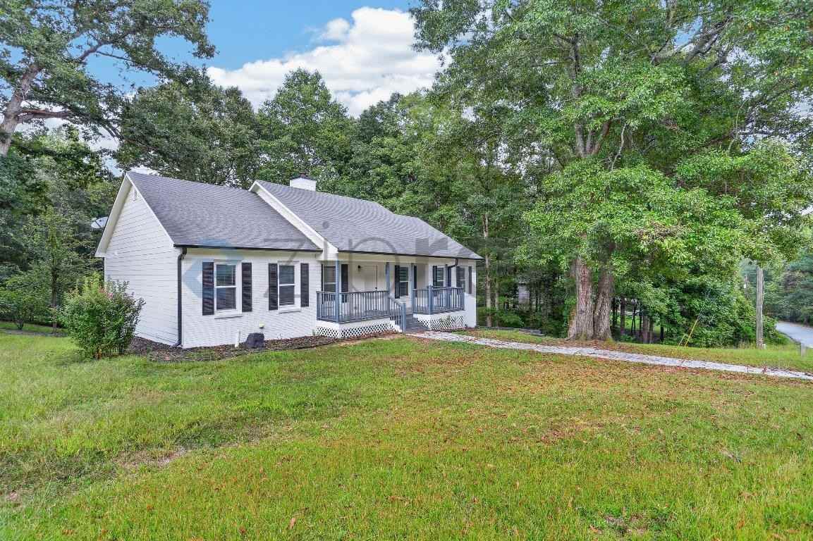 1760 Mountain Ash Ct - Photo 2 of 28
