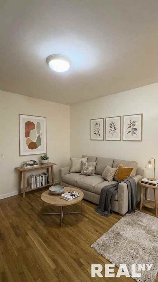 E 82nd St #2C - Photo 3 of 8