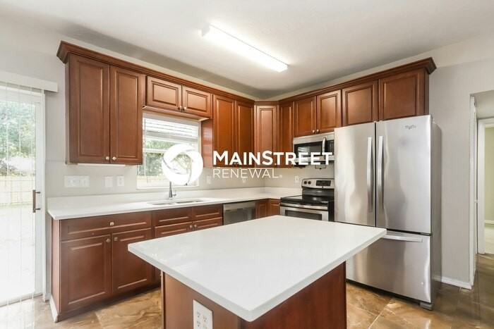 8700 Flame Vine Ave - Photo 5 of 16