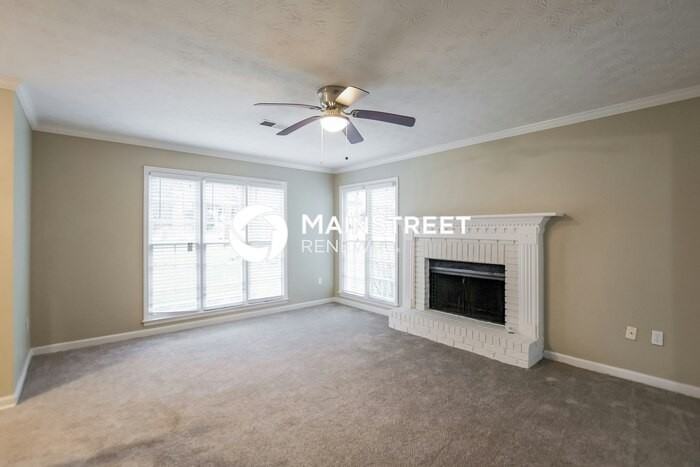 2637 Foxglove Dr Sw - Photo 3 of 17