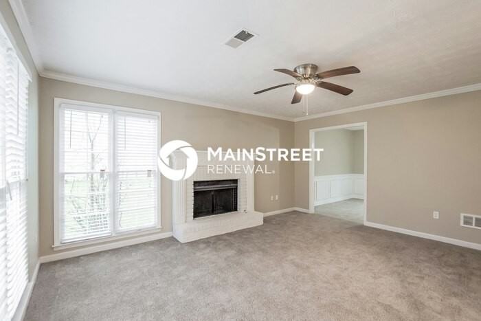 2637 Foxglove Dr Sw - Photo 4 of 17