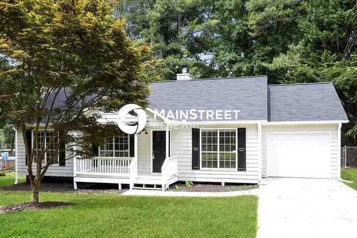 105 Woodridge Dr - Photo 2 of 15