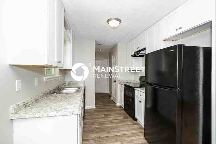 105 Woodridge Dr - Photo 5 of 15