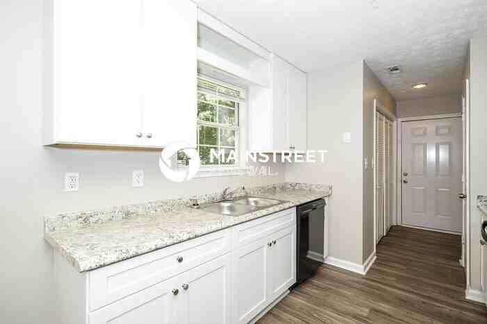 105 Woodridge Dr - Photo 7 of 15
