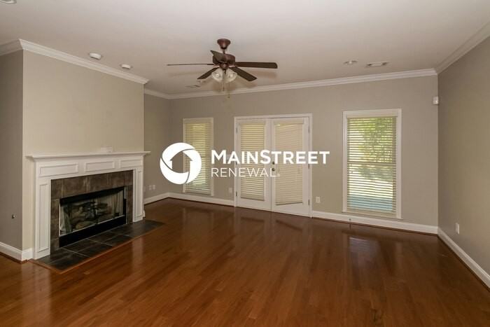 22818 Downing Park Cir - Photo 3 of 16