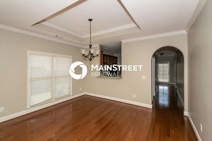 22818 Downing Park Cir - Photo 5 of 16