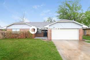 829 N Robinson Ave - Photo 1 of 1