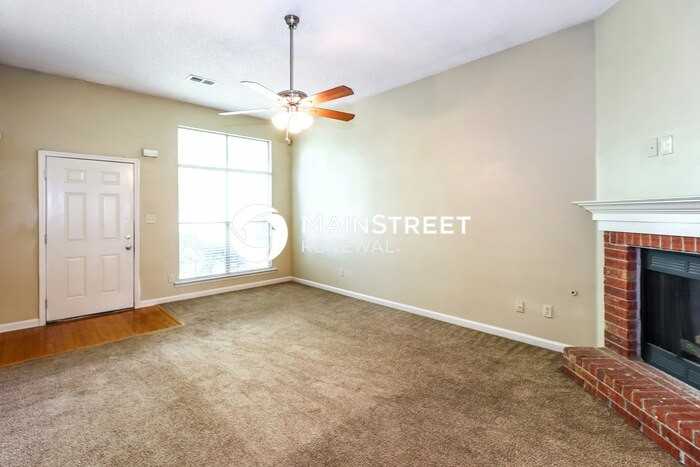 1917 Garden Leaf Dr - Photo 5 of 16
