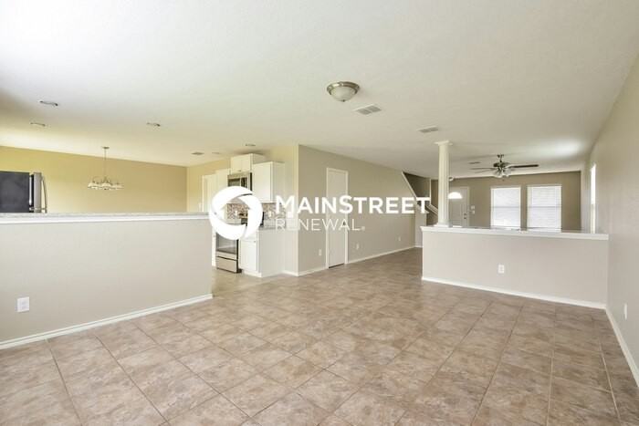 12919 Wrangler Way - Photo 7 of 15