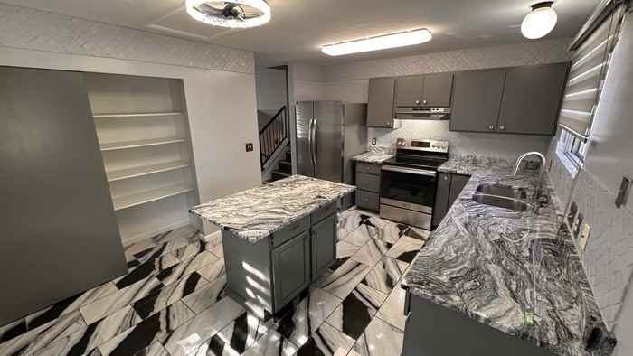 9045 S Barrington Cir - Photo 4 of 33
