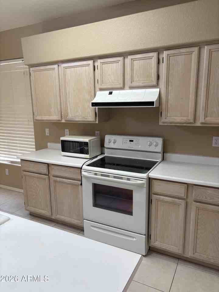 7251 E Sand Hills Rd - Photo 3 of 5