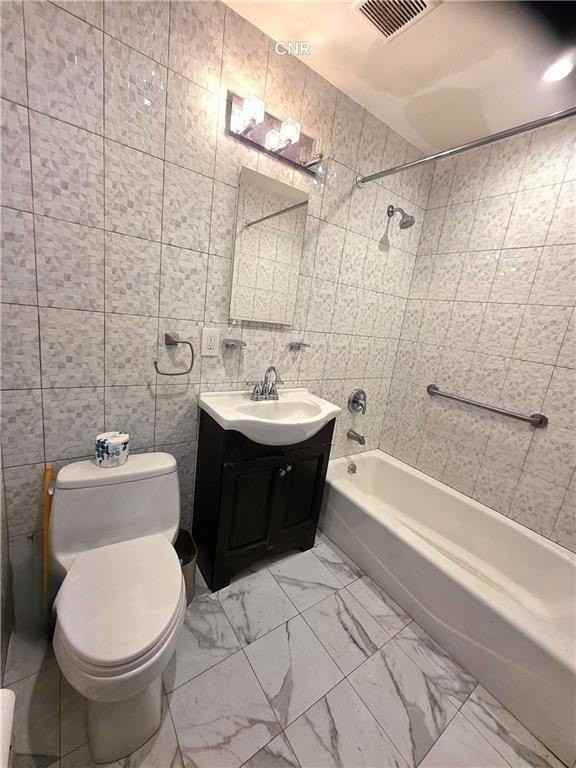 9215 190th St #1 - Photo 3 of 11