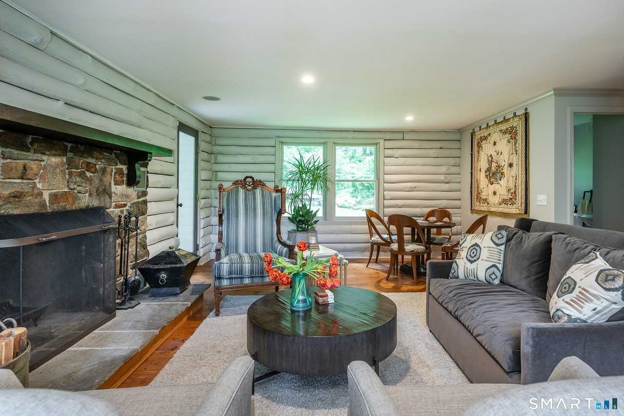 102 Westwoods Road #1 - Photo 4 of 24