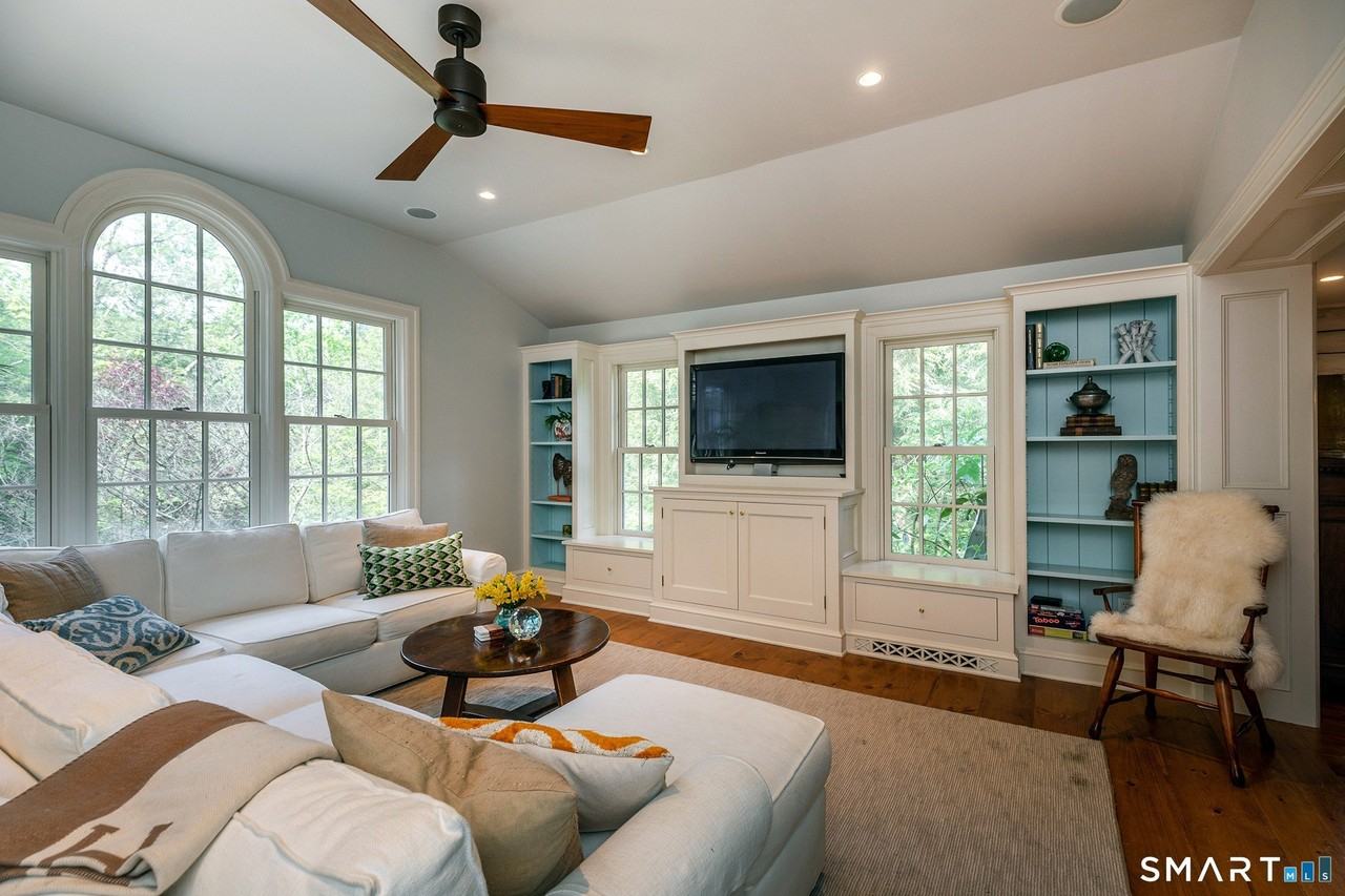 102 Westwoods Road #1 - Photo 6 of 24