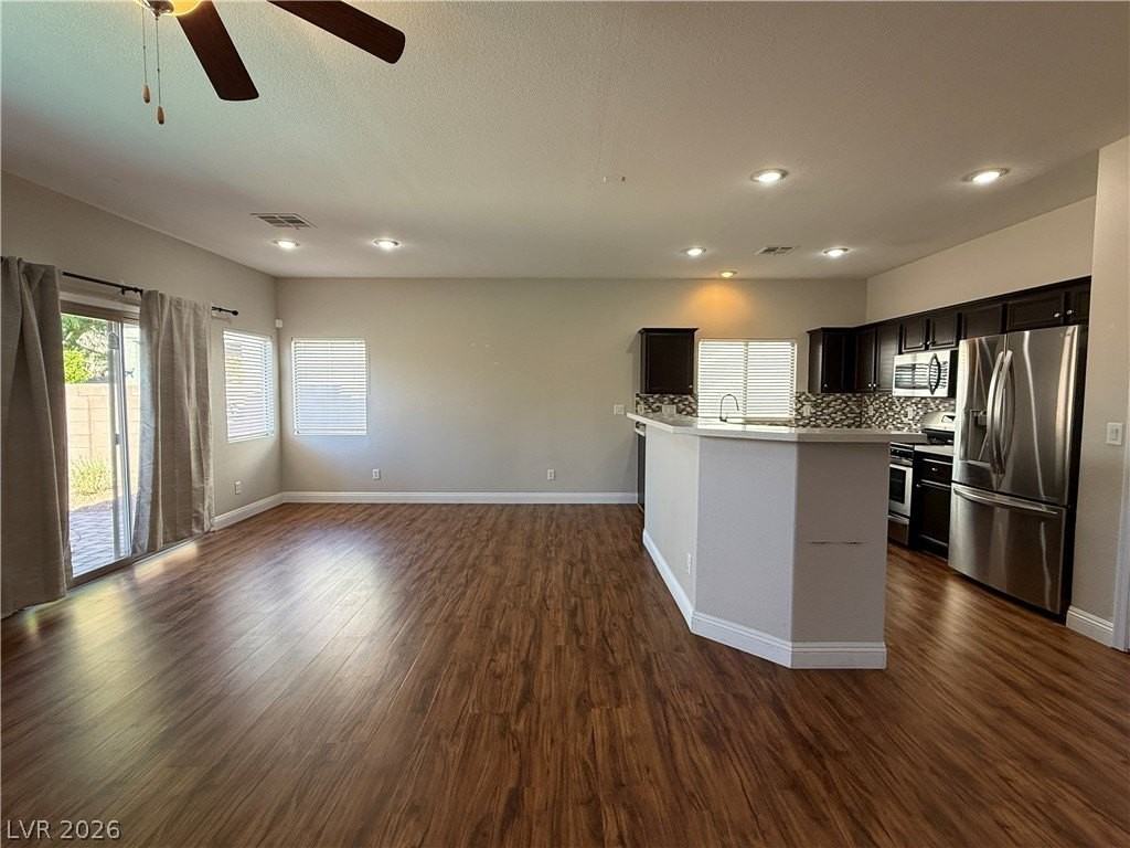 5934 Terra Grande Ave - Photo 4 of 27