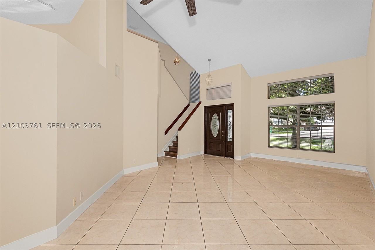 2715 Bogota Ave #0 - Photo 5 of 35