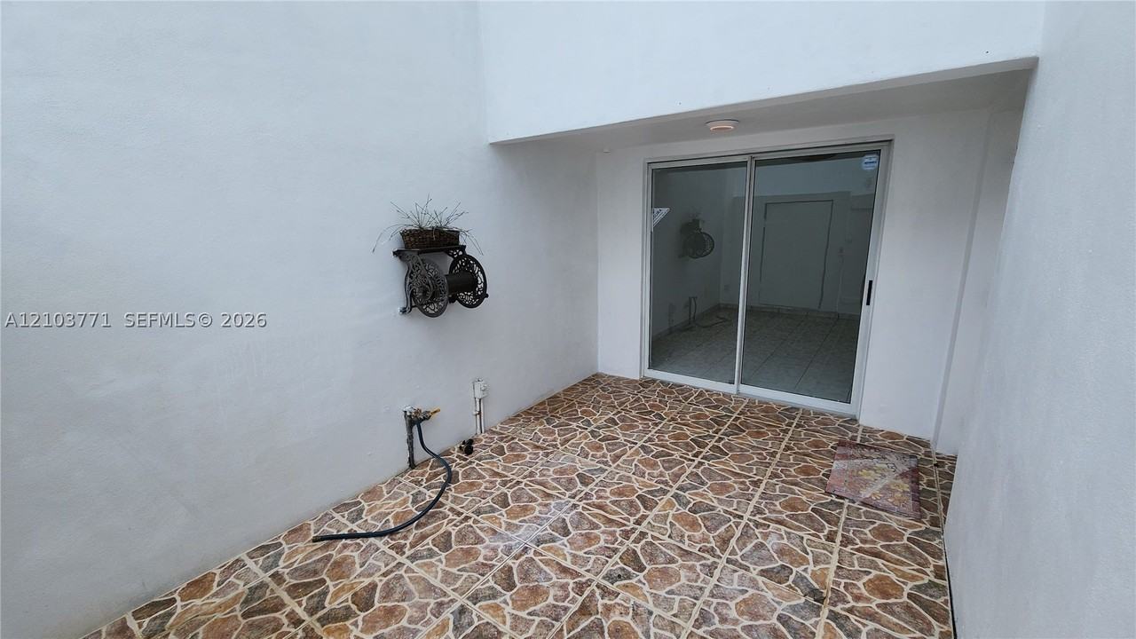 5060 Elmhurst Rd #B - Photo 2 of 22