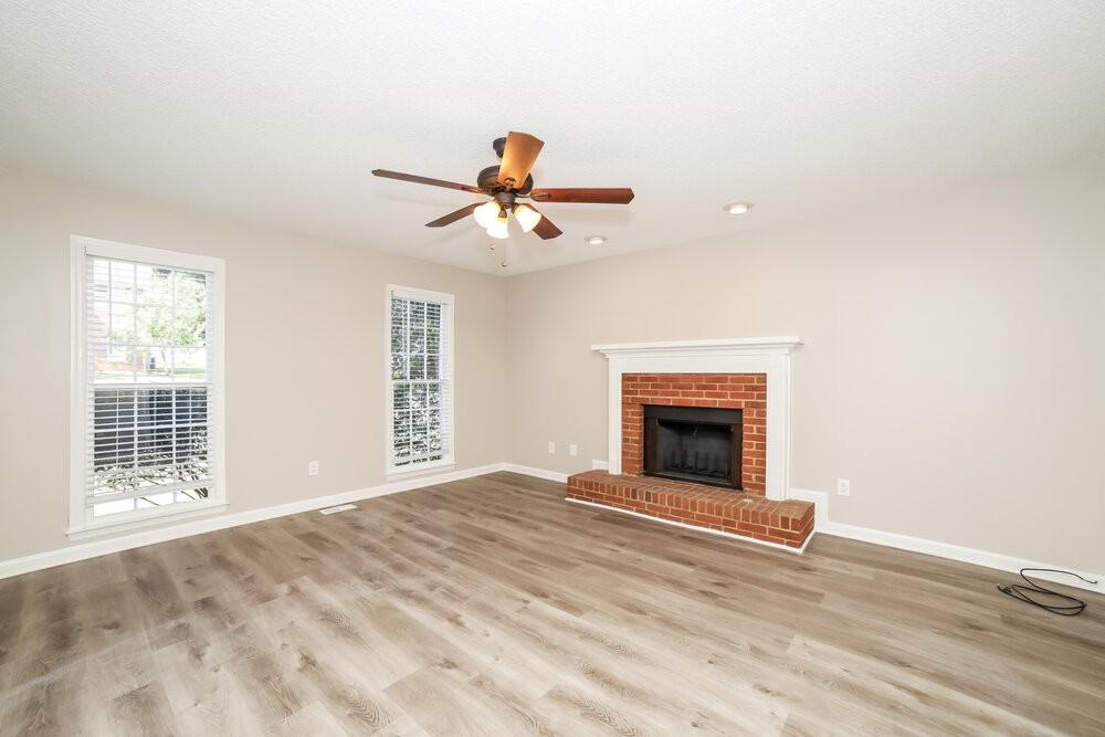4204 E Emerald Dr Nw - Photo 4 of 17