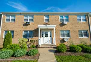 77 Stonehurst Blvd #D - Photo 1 of 1