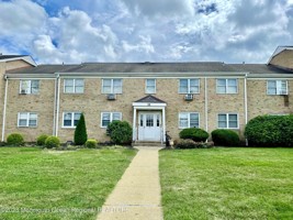 featured image of 35 Manchester Ct #B