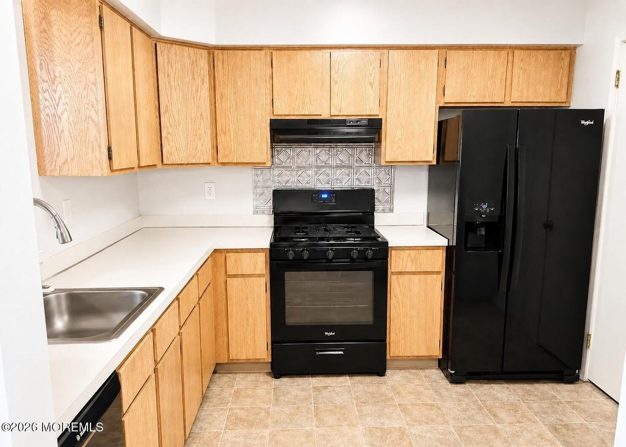 113 Dundee Ct - Photo 6 of 25