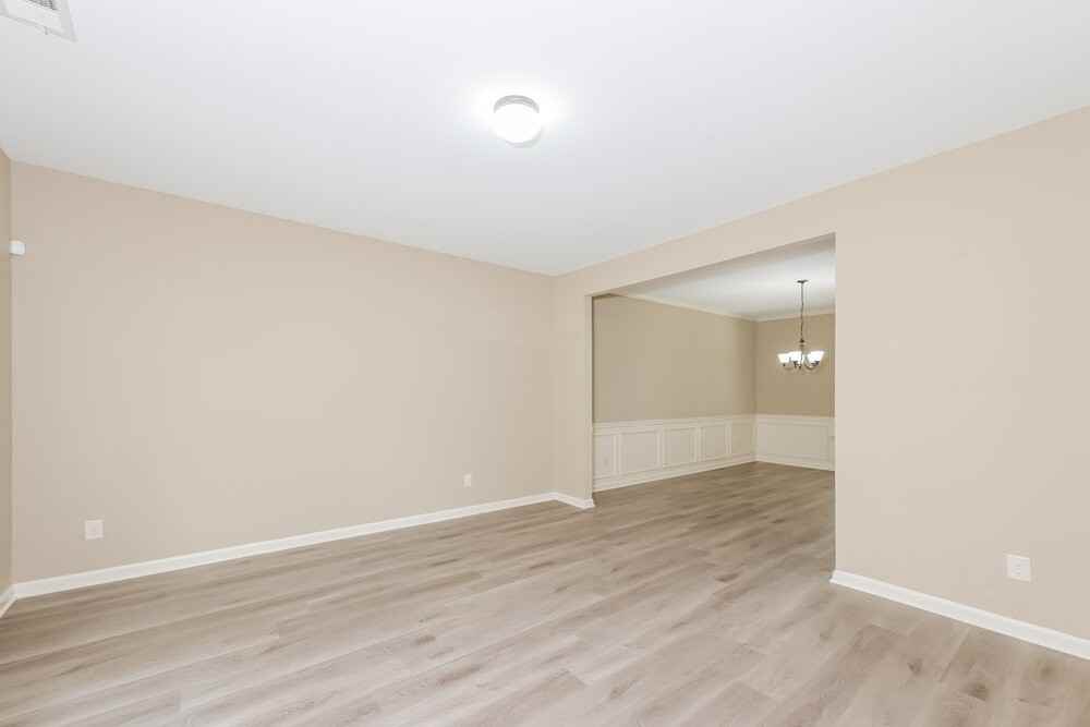 771 Helm Ln Nw - Photo 5 of 17