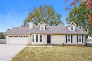 featured image of 2425 Laurel Hill Ct
